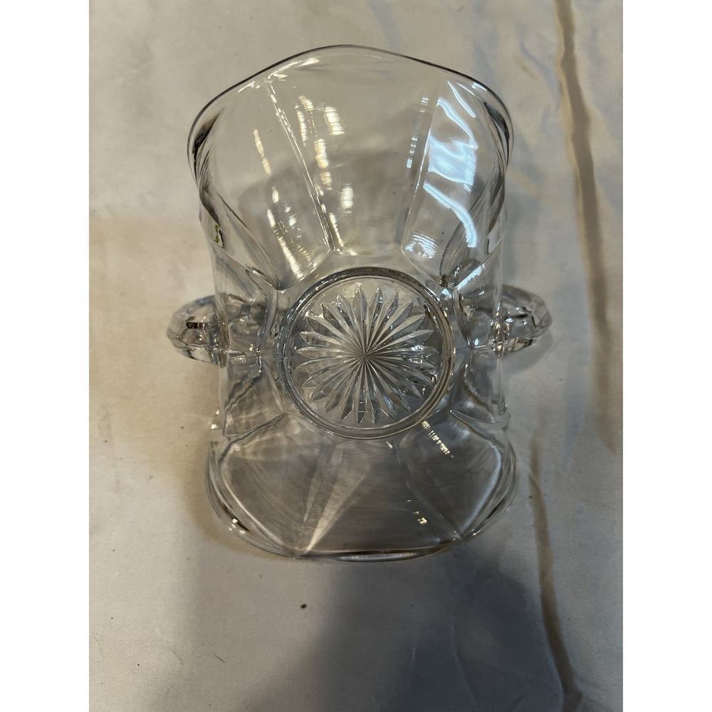 Vintage Clear Pressed Glass Bonbon Dish Double Handled Scalloped Candy Bowl 7in - Picture 3 of 6